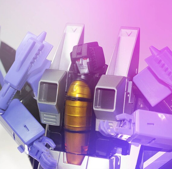 Maketoys MTRM seeker cluster bomb upgrade kit