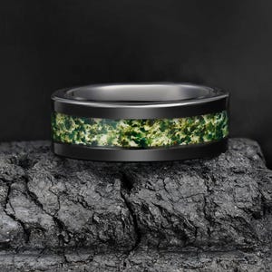 Moss Agate Ring, Black Tungsten Ring, Statement Promise Engagement Anniversary Gift, Women&#39;s & Men&#39;s Wedding Band, Personalized Ring