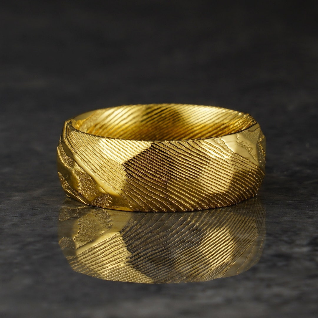 Yellow Gold Hammered Damascus Steel Ring Band, 8mm Ring, Men Wedding