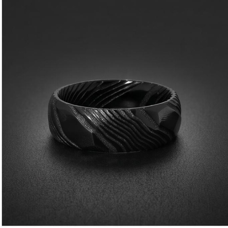 Hammered Black Damascus Ring for Men | Wavy Pattern Statement Ring ~ Mens Black Wedding Band ~ Hammered Black Ring ~ Festival Jewelry image 4