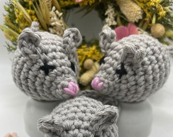 Crochet Cat Toy: Handmade Grey Mouse with Catnip