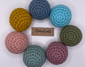 Crochet Catnip Cat Ball Toy: Handmade Cotton Cat Gift