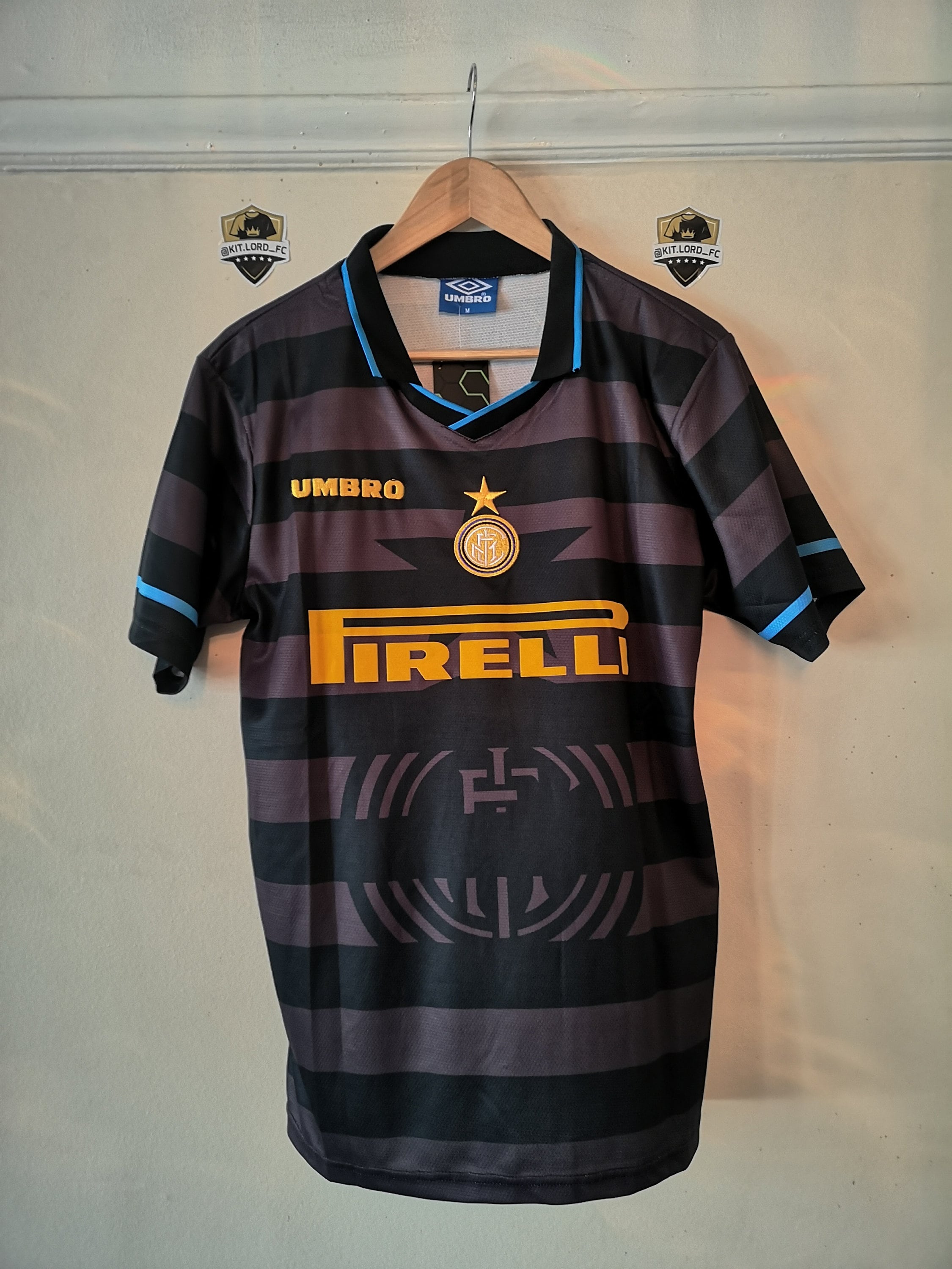 € 20.75  Retro Shirt 1998-1999 Inter Milan Home Soccer Jersey Football  Shirt Sale