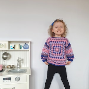 Crochet Pattern, PDF File, Kids Scrapbusting Granny Square Jumper, Granny Square Pattern, Crochet Clothing Pattern, Granny Square Sweater image 3