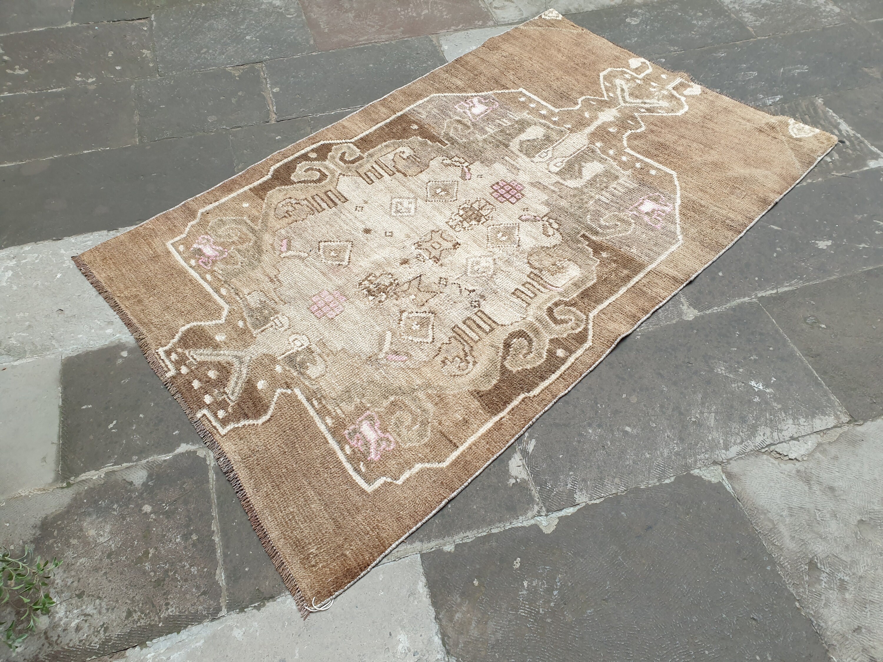 Vintage Area Rug 3'8 x 6'2 feet Living Etsy