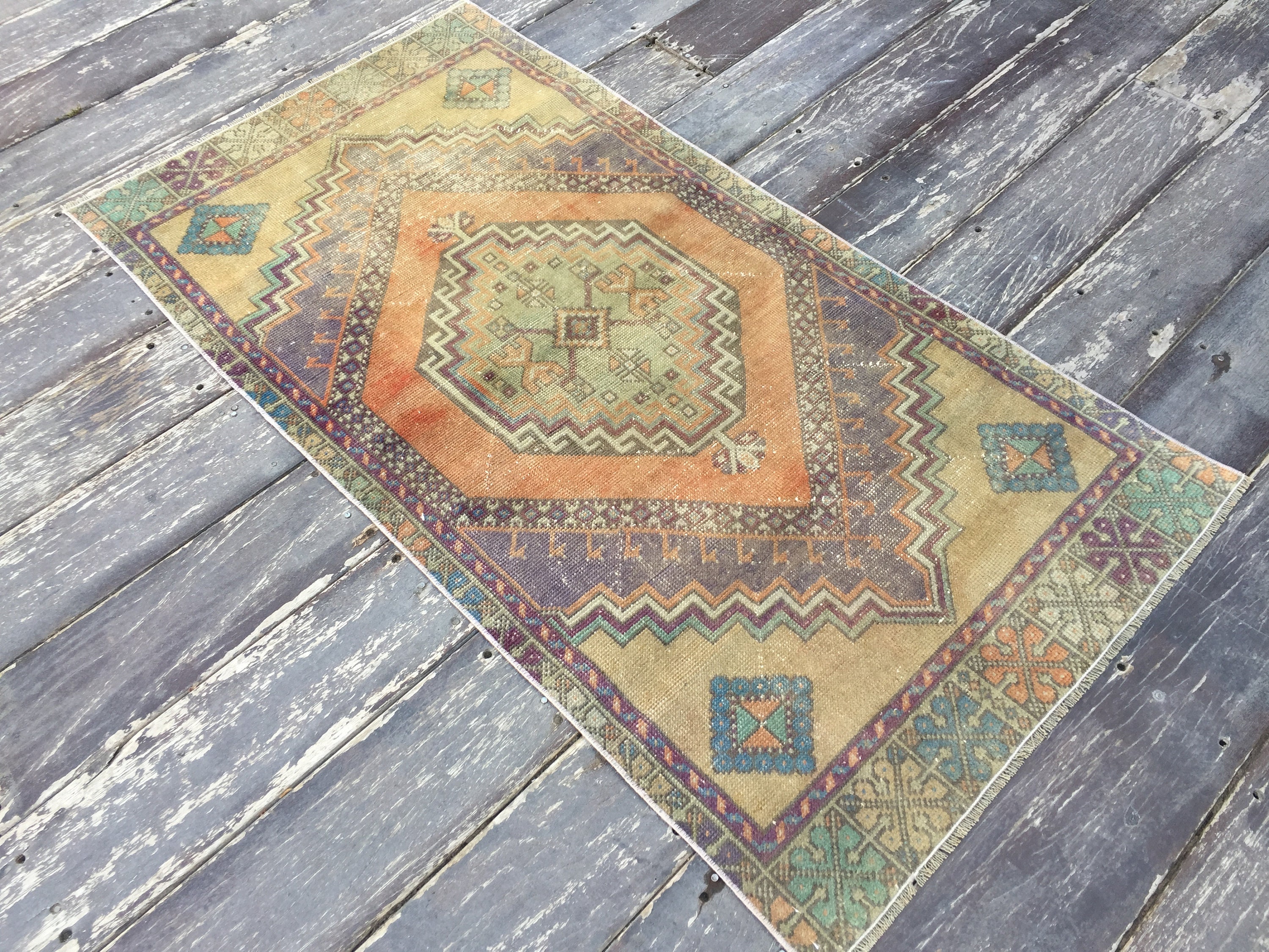 Muted Yellow Green Rug 2'11 x 5'7 ft Etsy