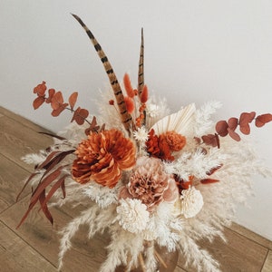 Wedding bouquet burnt orange Bridal bouquet for wedding Rust dried flower Autumn wedding bouquet Boho wedding bouquet terracotta