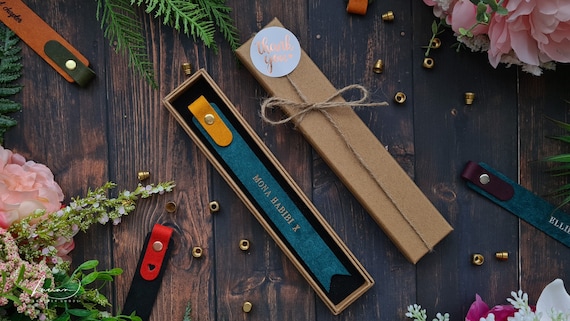 Personalised Leather Bookmark, Gift for Mum Dad, Personalised Mother's Day Gift, Gift for Him Her, Birthday Gift, Anniversary Gift