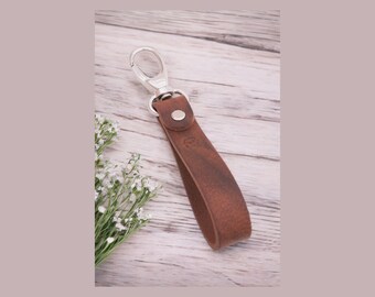 Leather Belt Loop Keychain, Buffalo Leather, Leather Keychain for Men, Leather Anniversary Gift for Husband, Leather Gift for Dad, Boyfriend