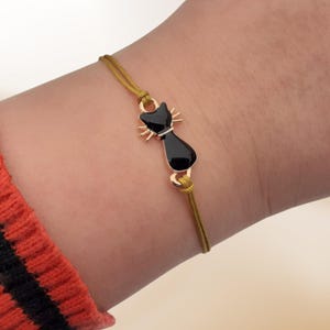 Black Cat Bracelet, Gift for Cat Lovers, Adjustable Bracelet, Cat Person Gift, Paracord Bracelet, Kitty Bracelet, Kitten Cat Jewelry
