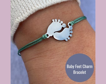 Congratulations on becoming a Mummy Gift, Baby Shower Gift for Mummy To Be, Baby Feet Bracelet, New Mummy Gift from Bump, New Pregnancy Gift