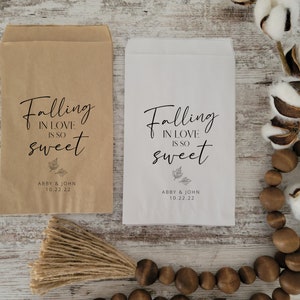 Fall Wedding Favor Bags | Wedding Favors for Fall | Falling in Love is so Sweet | Wedding Party Favors | Engagement Favors | Bridal Shower