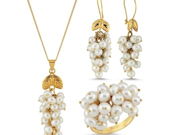Sterling Silver Grape Pearl Jewelry Set: Pendant, Earrings, Ring