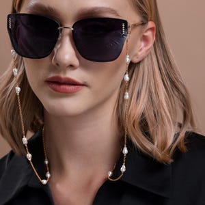 14k Gold Pearl Sunglasses Chain, Freshwater Baroque 3-4 mm Pearl Eyeglasses Holder, Eye Glass Chain Holder, Unique Gift For Mom