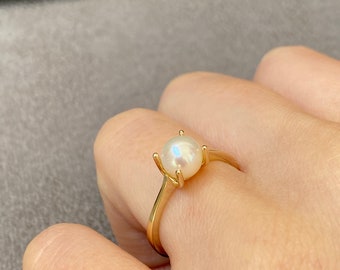 14k Solid Gold Pearl Ring, Minimalist Dainty Jewelry, Handmade Natural Pearl