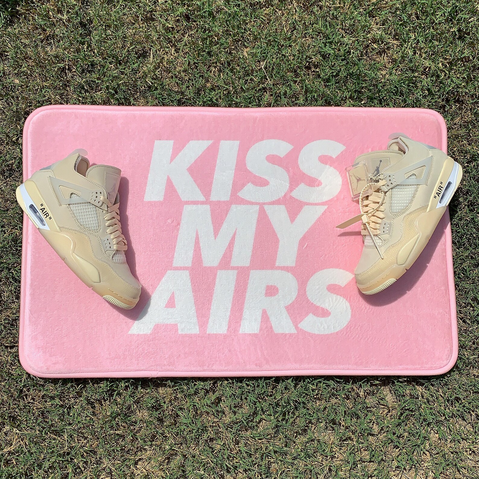 nike kiss my airs mat