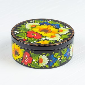 Petite boîte décorative ukrainienne, boîte en laque unique, boîte à bijoux peintes à la main, boîte à bijoux, cadeau fait main boutique Petrykivka Ukraine, S221