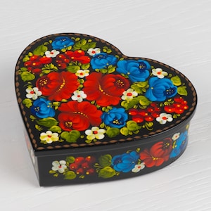 Ukrainische Handbemalte Herz Schmuckschatulle, Große Schmuckschatulle, Schmuckschatulle, Lack Dekorative Schmuckschatulle, Petrykivka Geschenk Ukraine Geschäft, S012