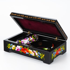 Ukrainian Lacquer Box, Handmade Decorative Casket Box, Hand Painted Unique Large Trinket Jewelry Box, Petrykivka Gift Ukraine Shop, S041 image 4