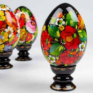Petrykivka Easter Egg • Made in Ukraine Wooden Easter Decor • Hand Painted Decorative Pysanky • Ukrainian Handmade Gift Shop • S032
