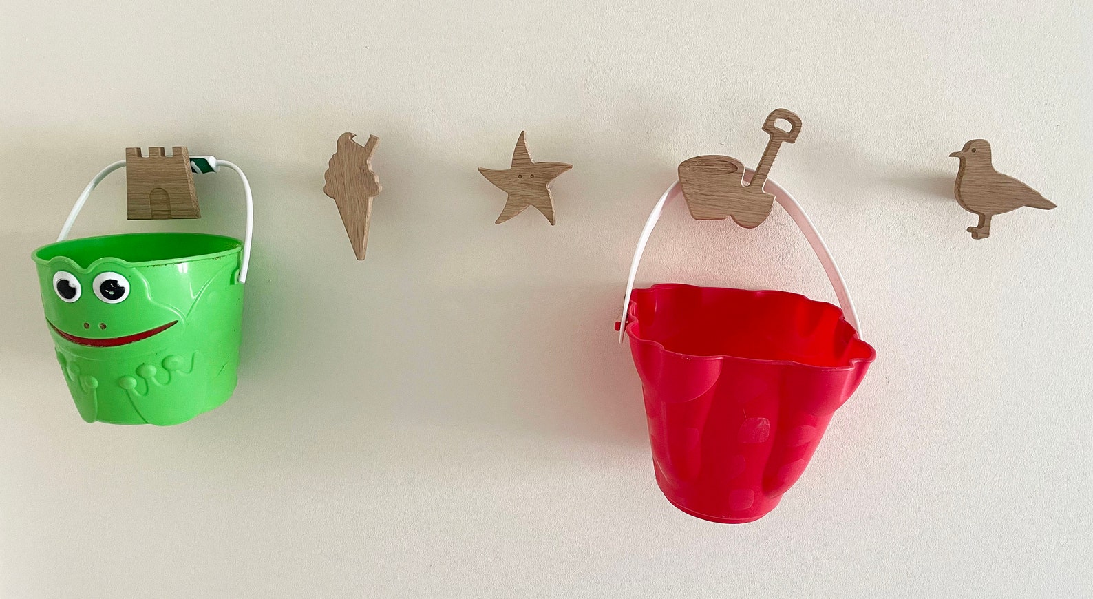 Beach Theme Wall Hooks Set of 5 Coat Hooks Solid Oak Wood Etsy UK