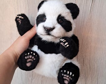 手作りのリアルなパンダのぬいぐるみ：コレクター向けのフェイクファー