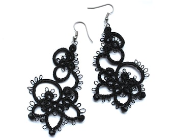 Pendientes negros de frivolité, pendientes de crochet hechos a mano, joyería llamativa, idea de regalo para mujeres