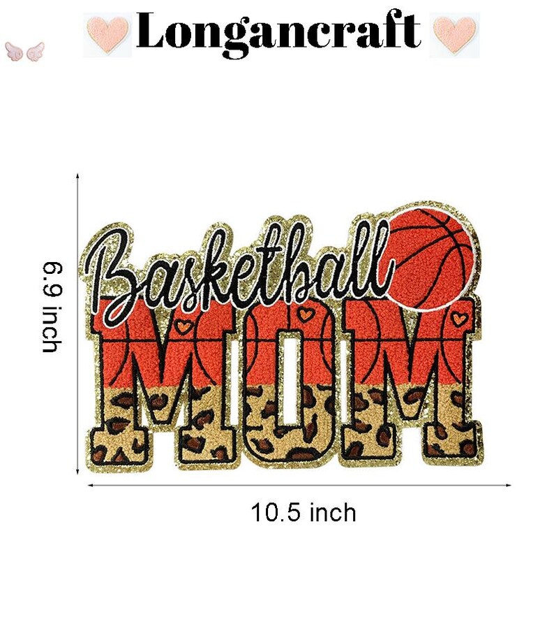 K&ouml;nnte beinhalten: Goldene Glitzer-Aufn&auml;her "Basketball Mama" mit einem roten und schwarzen Basketball-Design. Der Aufn&auml;her ist 6,9 Zoll hoch und 10,5 Zoll breit.