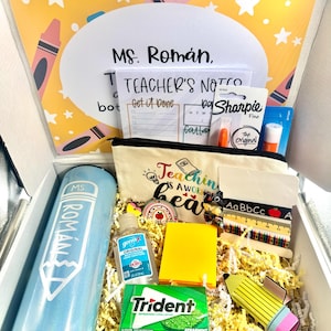 Teacher Appreciation Gift Box, Teacher Gift Basket, Teacher Appreciation Gifts, End of School Year Gift, Personalized Teacher Cup Gift