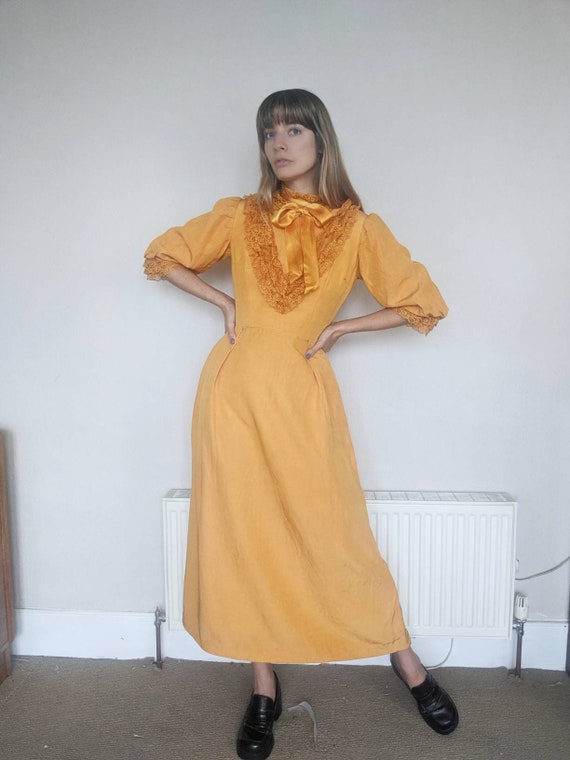 Vintage 60s / 70s Edwardian Style Prairie Maxi Dre
