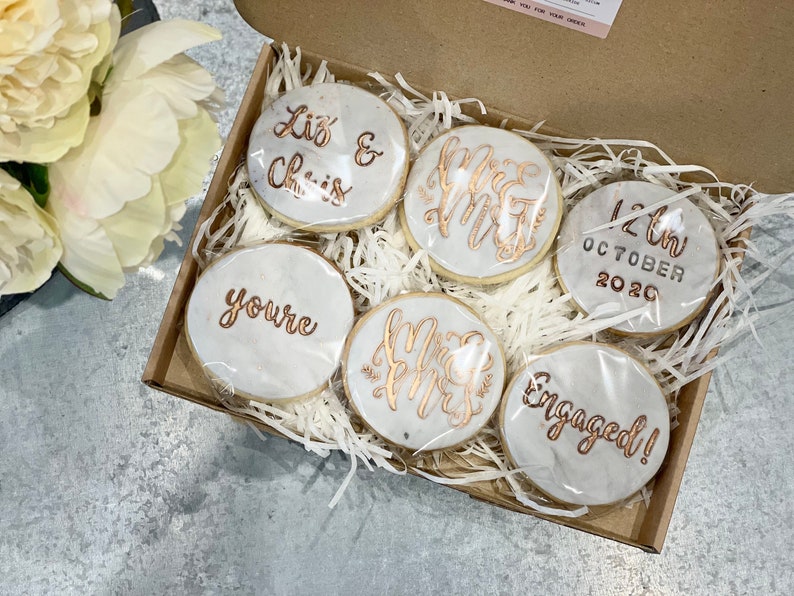 Personalised Wedding Present Wedding Favours Congratulations Engagement Present Letterbox Cookie Biscuits Gift Box 