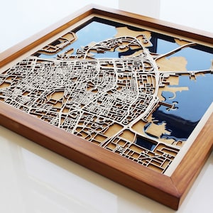 AANGEPASTE houten stadskaart, hout en epoxy kaart, weggaan cadeau, USA houten stadskaart