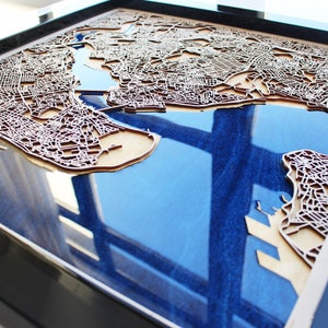 Carte de ville en bois personnalisée pour 5e anniversaire d'anniversaire - Décoration en bois découpée au laser pour la maison
