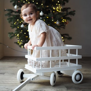 Gepersonaliseerde bruiloft wagen voor baby, wagen bloemenmeisje, houten wagen wagen, houten wagen voor peuters, huwelijksgeschenken, bruiloft decoraties