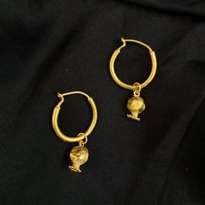 Pomegranate dangle hoop earrings gold, gold plated greek earrings ancient style, dangling earings replica roman style, huggle fruit earrings