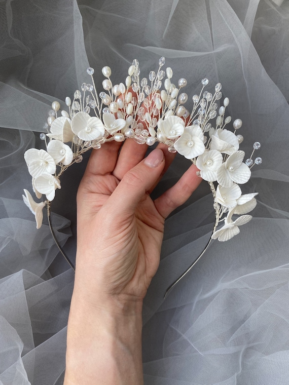 Elegant White Bridal Floral Headband Handmade Crown with Pearls Bridal Pearl White Headband: Wedding Flower Crown, Boho  main image 3