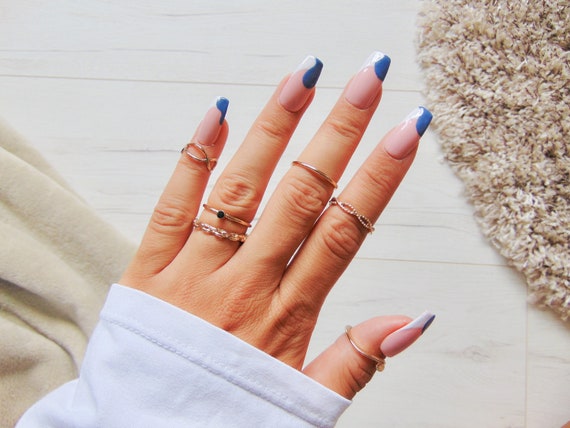 KENDALL JENNER NAILS AT HOME | Natural Nail Care Routine 2018 - YouTube