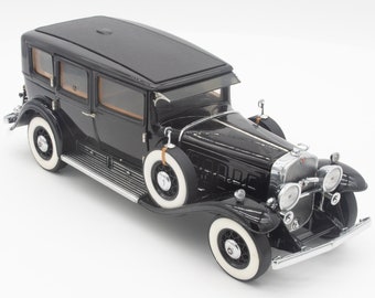 Al Capone's 1930 Cadillac V-16 Touring, Franklin Mint, Diecast, 1/24th Scale