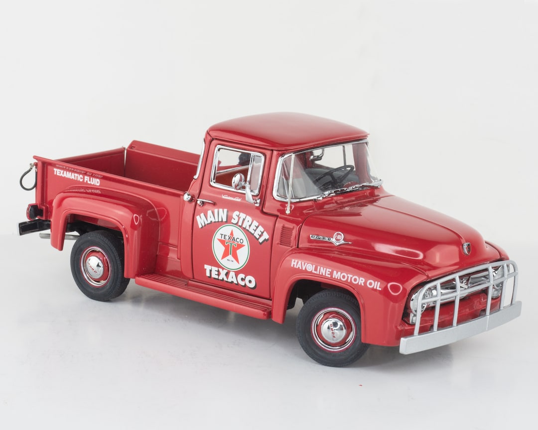 1956 Ford Texaco Truck-danbury Mint-diecast 1/24th Scale-f150 Half