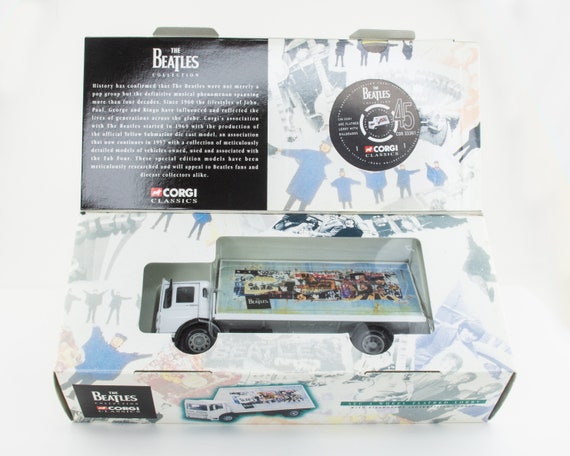コーギ　ビートルズコレクション　AEC4 WHEEL FLATBED LORRY Corgi, Beatles, AEC 4 Wheel Flatbed Lorry, by Corgi - Etsy