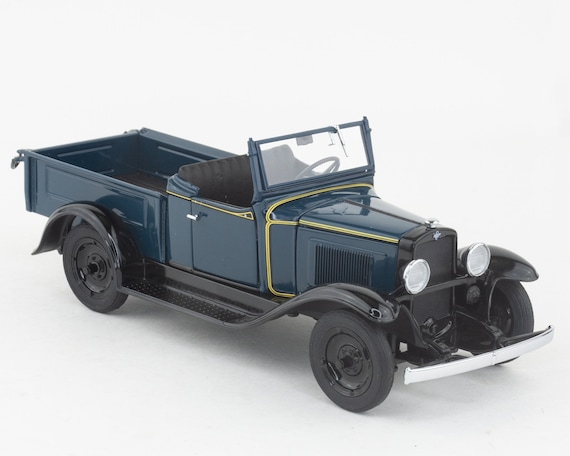 Danbury mint 1931 ford model a roadster 2025