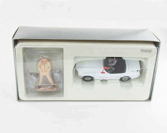ミニカー CORGI TOYS JAMES BOND TOYOTA 2000GT 007 Rare old 007 JAMES BOND Toyota 2000 GT scale model car made