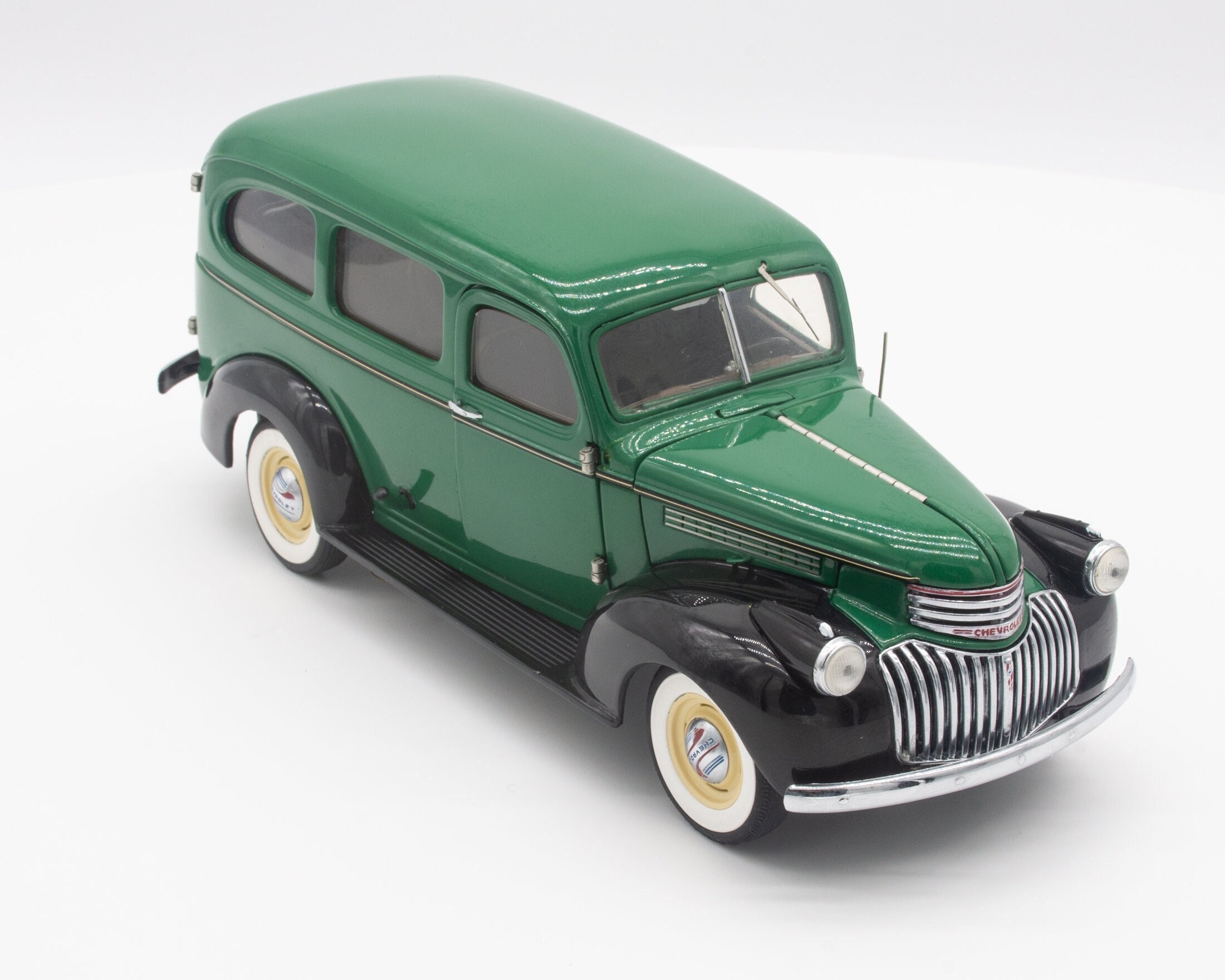 Franklin Mint 1/24 クリスマストラック 2004限定モデル Amazon.co.jp: Franklin Mint Ford Christmas Truck 1/24 2004