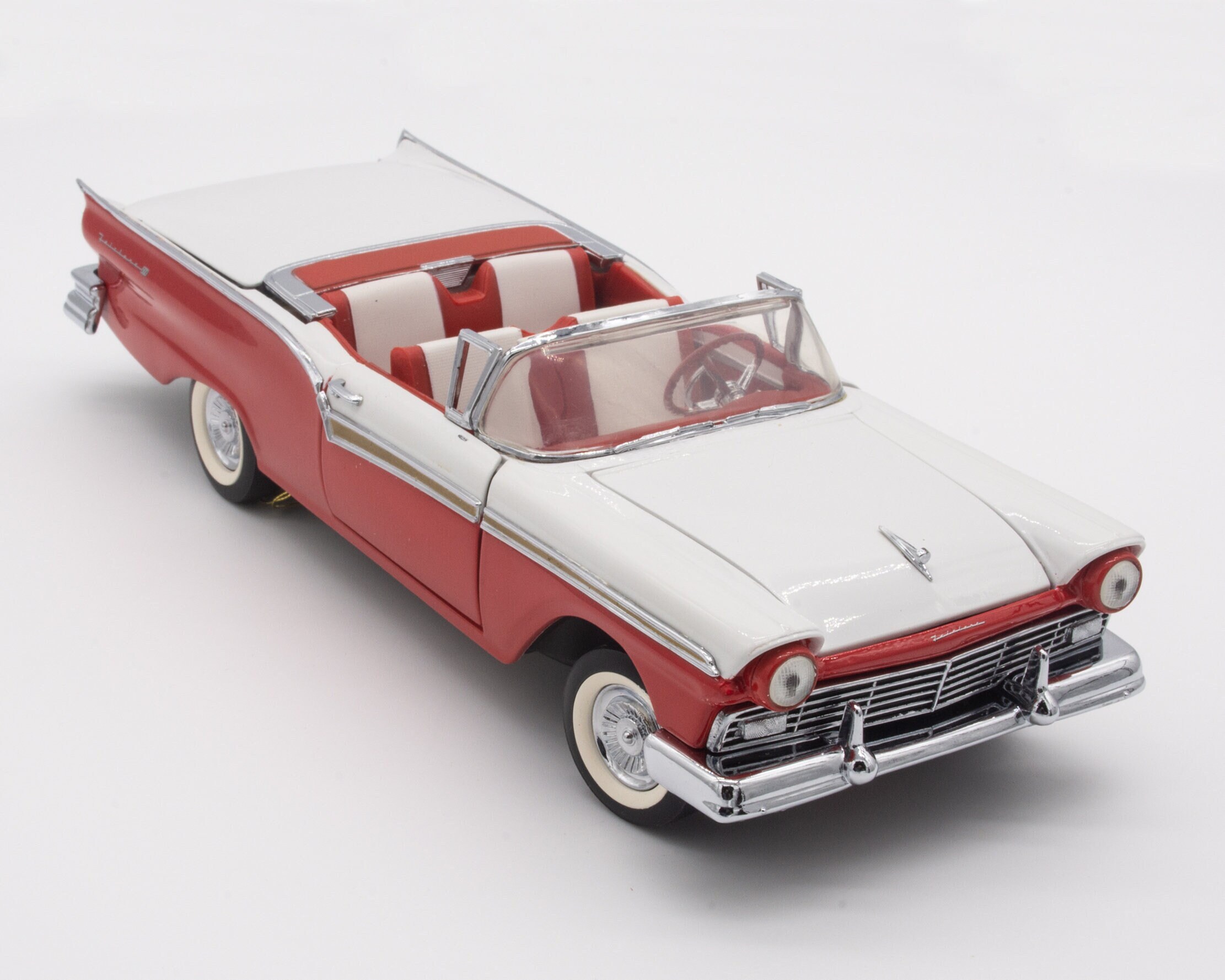 1957 Ford Fairlane 500 Skyliner, Franklin Mint, Diecast, 1 1957 Ford Fairlane 500 Skyliner, Franklin Mint, Diecast, 1