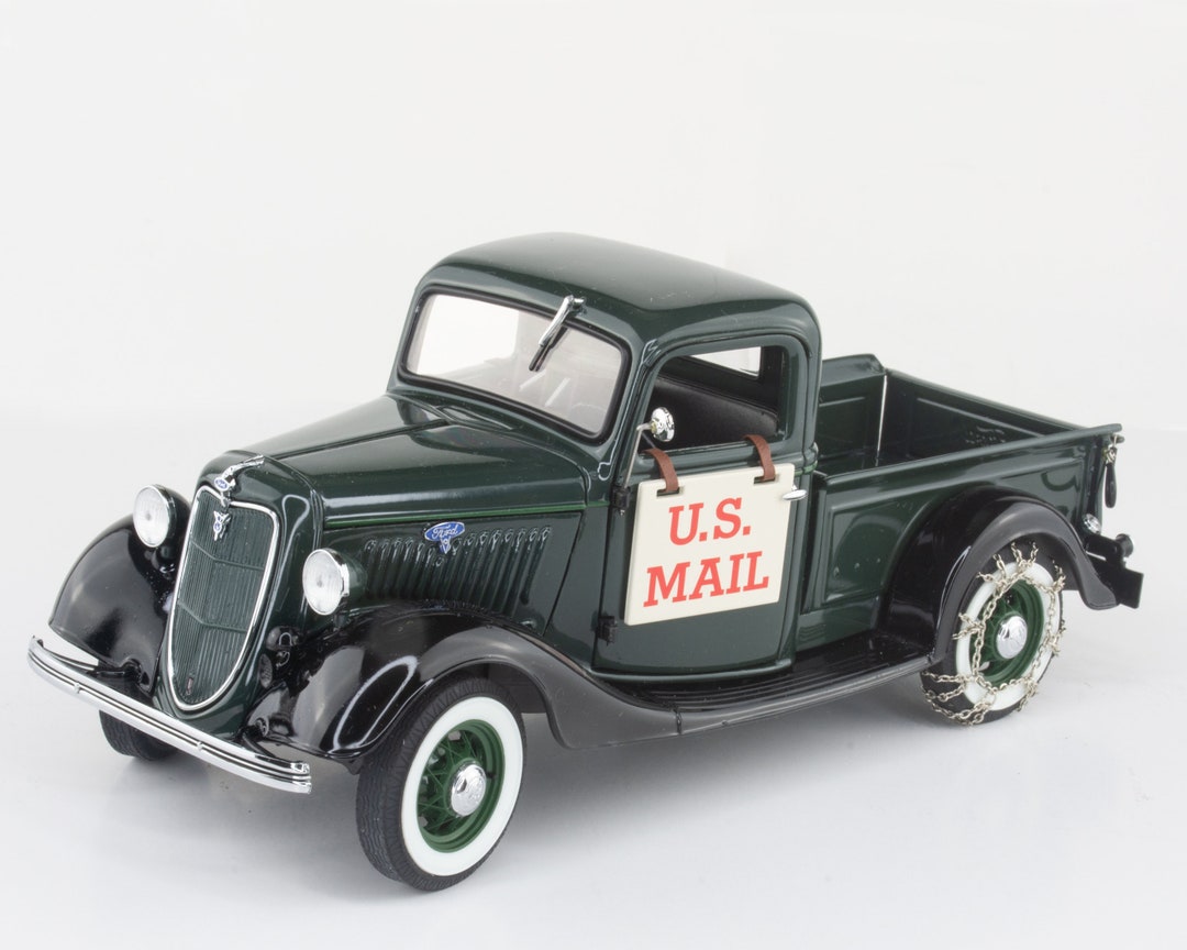 【レア絶版】DANBURY MINT社 1935 FORD PICKUP1:24 DANBURY MINT 1935 Ford Pickup Truck 1/24 Diecast W/BOX | eBay