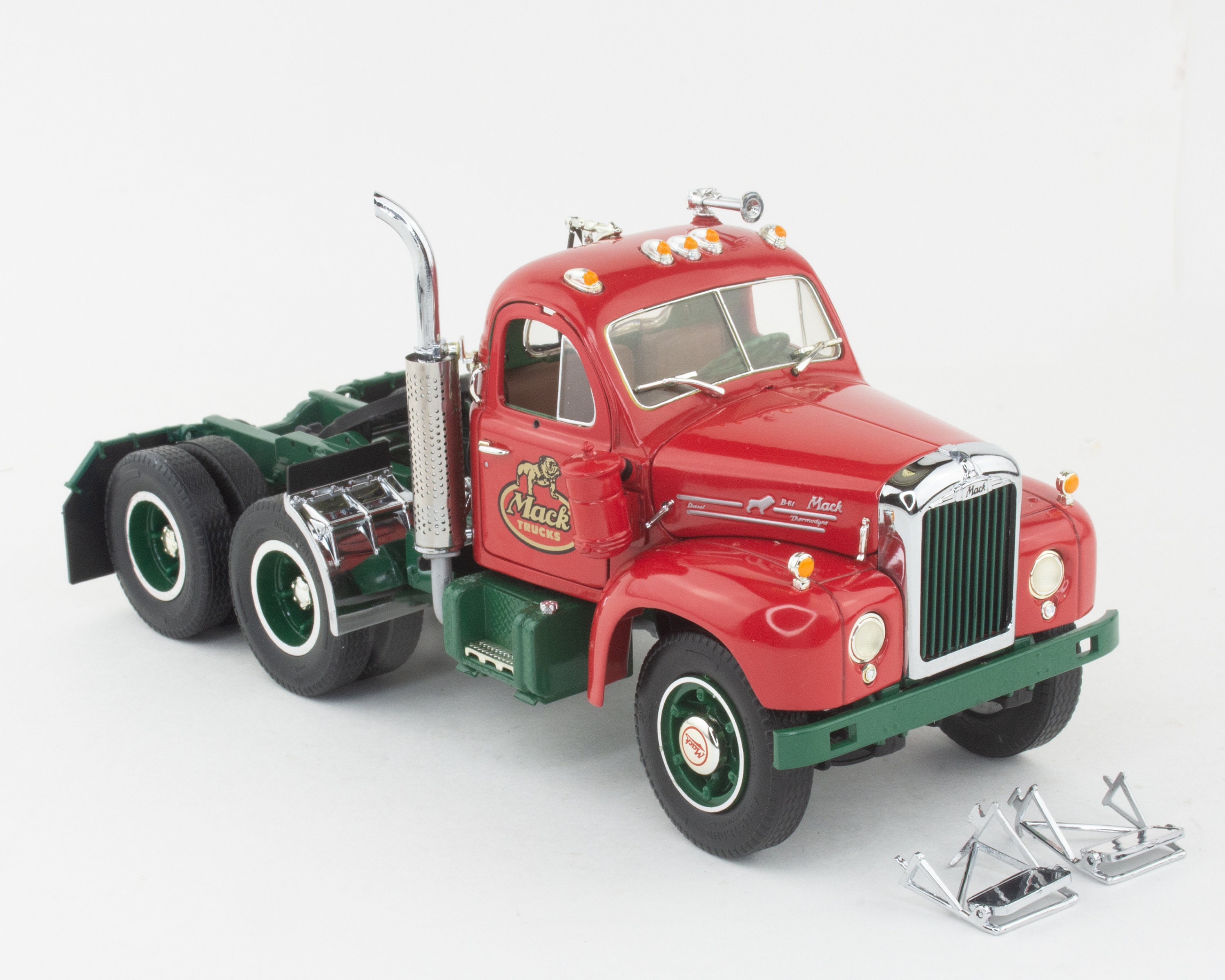 1960 Mack Tractor Model B-61st, Eastwood Automobilia, Museum