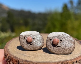 Round Islet Earring Charcoal \ Handmade Clay Stud Earring