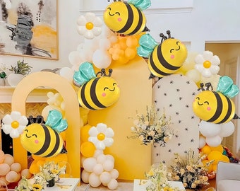 Bee Balloon Arch Garland Kit (132 Piece) Yellow, Honey
