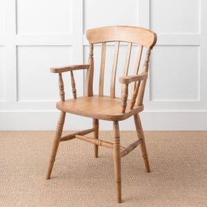 Farmhouse Slat Back Carver Chair | Solid Wood Armchair | Rustic Dining Seating | Handmade Kitchen Furniture immagine 1