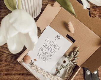 Caja de regalo para bebé / Cadena de chupete de macramé / Regalo para bebé / Nacimiento / Baby Shower / Fiesta de bebé / Idea de regalo